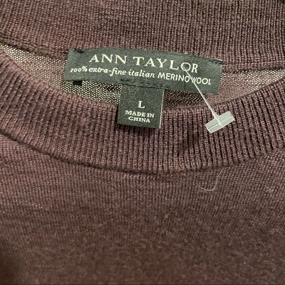 *DONATED* Ann Taylor | NWOT | Women’s Sweater | Side Zipper - Picture 3 of 4